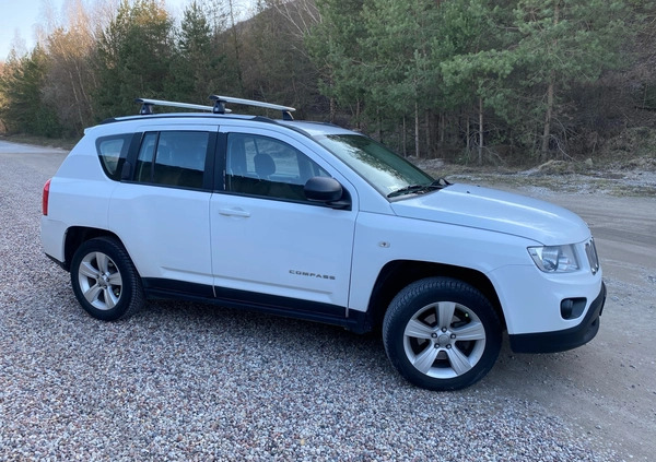 Jeep Compass cena 33900 przebieg: 178000, rok produkcji 2011 z Białystok małe 137